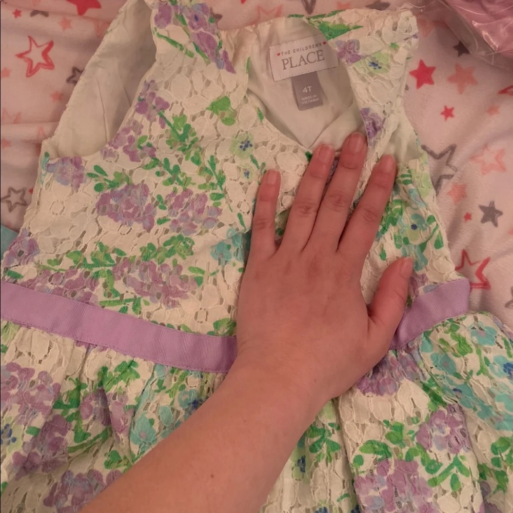Spring dresses - Picture 5 of 5
